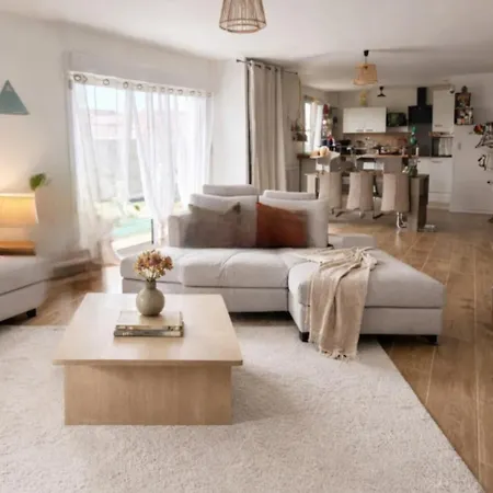 Maison Mitoyenne T4